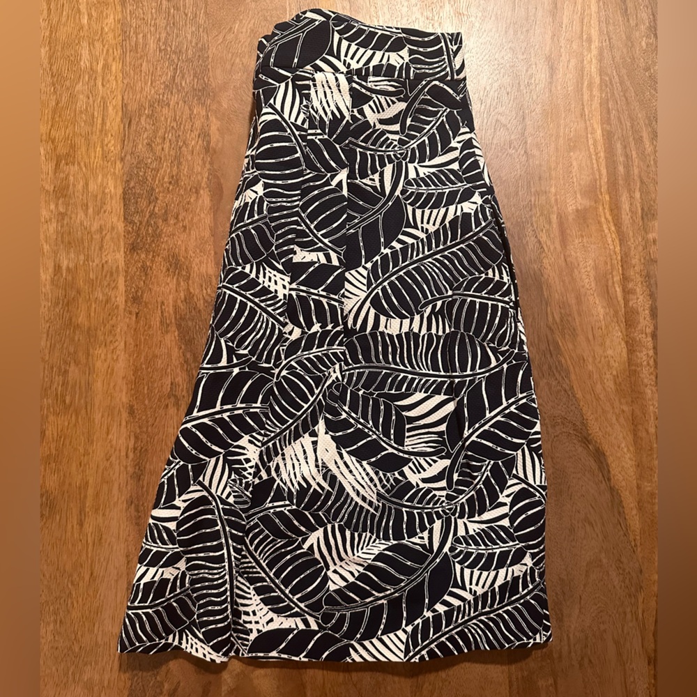 Brooks Brothers Flooral Skirt